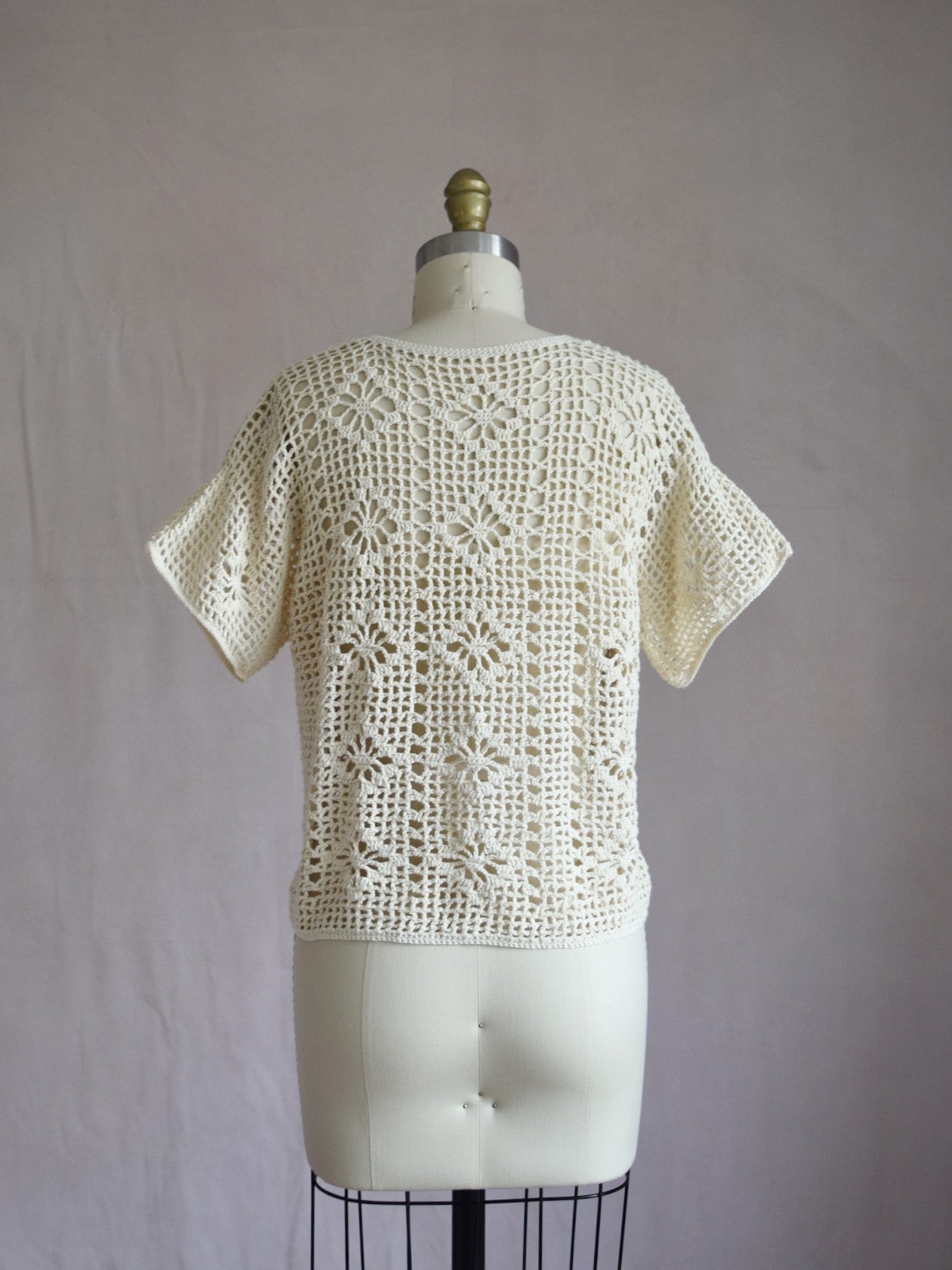 How to Crochet a Short Sleeve Top